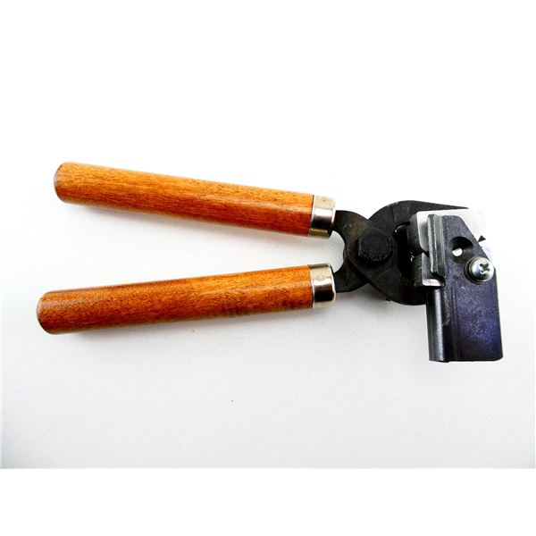 LEE .540" DIA. MINIE BULLET MOLD WITH HANDLES