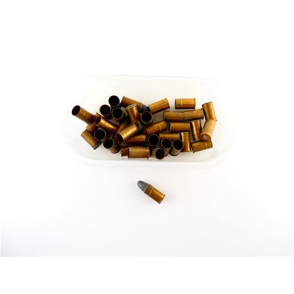 COLLECTIBLE ASSORTED DOMINION .455 COLT AMMO AND NON-PRIMED BRASS CASES LOT