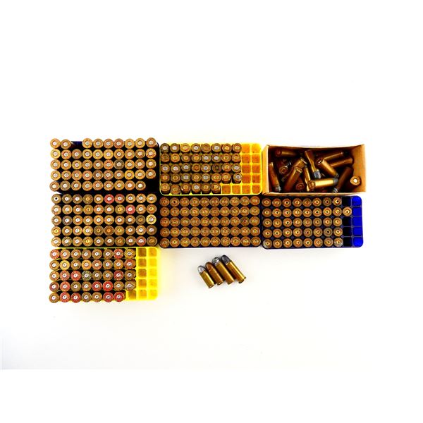 RELOADED ASSORTED .32 AUTO / .32 S&W LONG AMMO AND NON-PRIMED BRASS CASES LOT