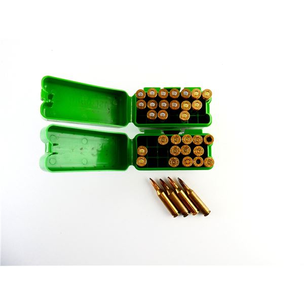 ASSORTED .243 WIN AMMO AND NON-PRIMED BRASS CASES LOT