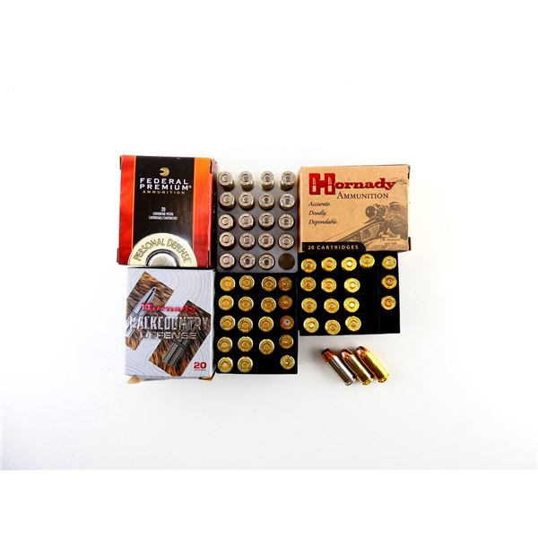 ASSORTED HORNADY AND FEDERAL 10MM AUTO AMMO AND NON-PRIMED BRASS CASES LOT