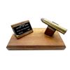Image 1 : PRIMED KYNOCH .577 NITRO BRASS CASE ON A WOODEN TROPHY LOT