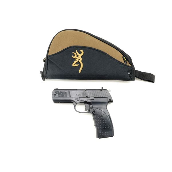 CROSMAN MODEL 1088 CO2 AIR PISTOL & CARRY CASE