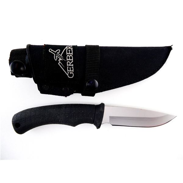 GERBER FIXED BLADE KNIFE