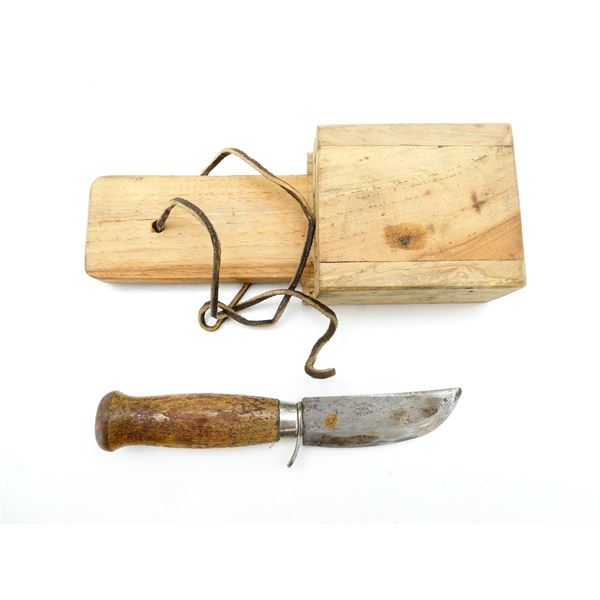 ERIK FROST MORA KNIFE WITH BLOCK