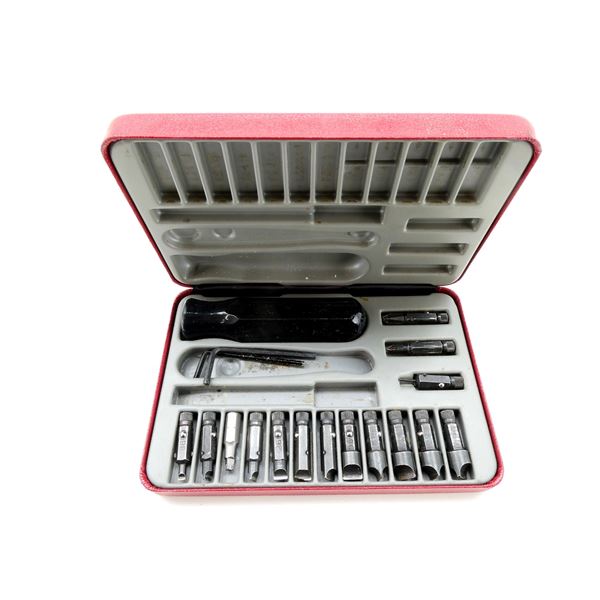GUN SCREW DRIVER KIT