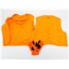 Image 2 : ASSORTED ORANGE HUNTING APPAREL LOT