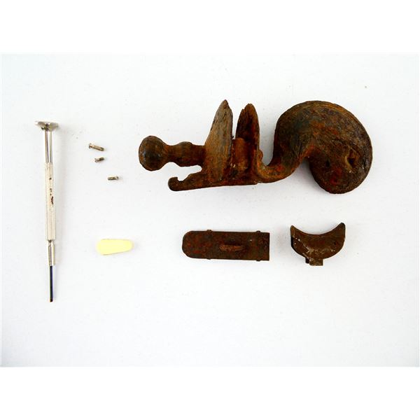 UNKNOWN GUN PARTS / ETC. LOT