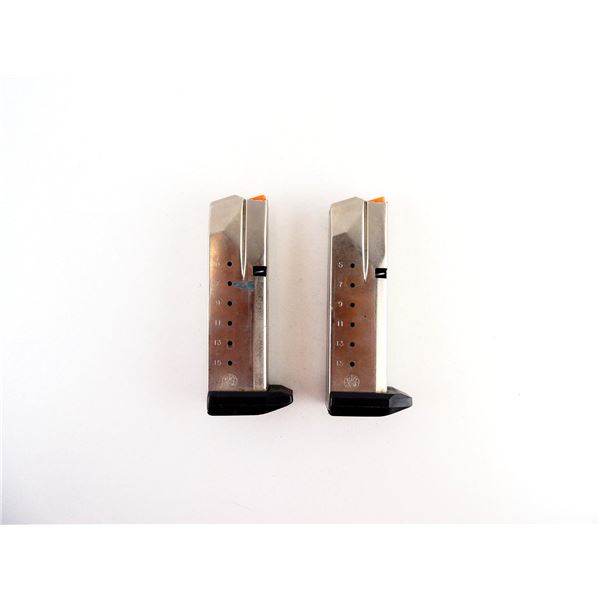 SMITH & WESSON SD40 .40 S&W MAGAZINE LOT