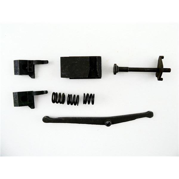 CANADIAN BROWNING 1919A4 / C5A1 7.62 NATO PARTS LOT