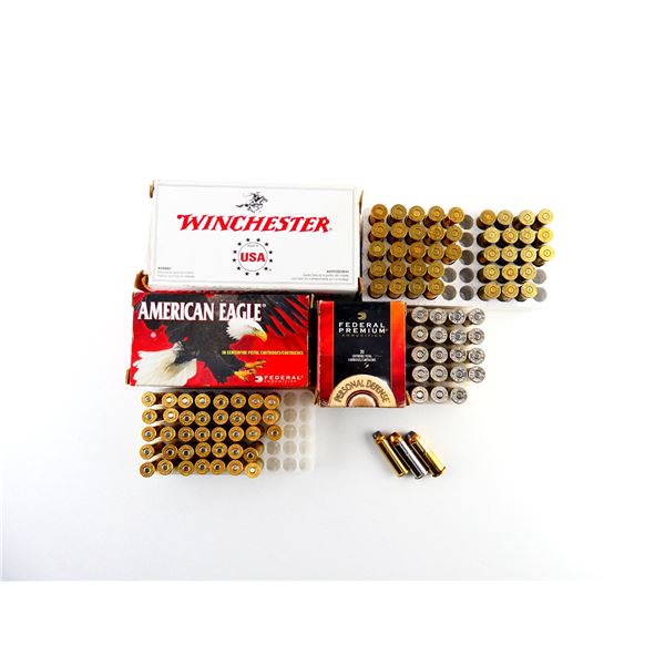 ASSORTED FEDERAL / WINCHESTER .44 REM MAG AND .357 MAG AMMO AND NON-PRIMED BRASS CASES LOT