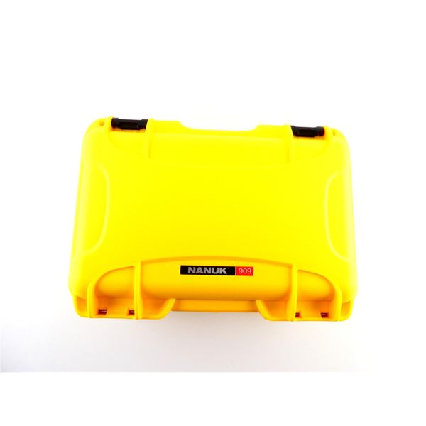 NEW NANUK 909 HARD PADDED HAND GUN CASE LOT