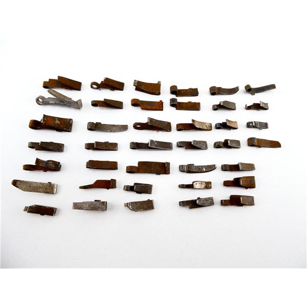 ASSORTED MUZZLE LOADER SEAR AND FRIZZEN SPRING LOT