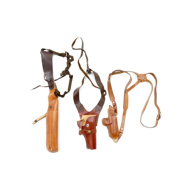 ASSORTED SHOULDER HOLSTER LOT