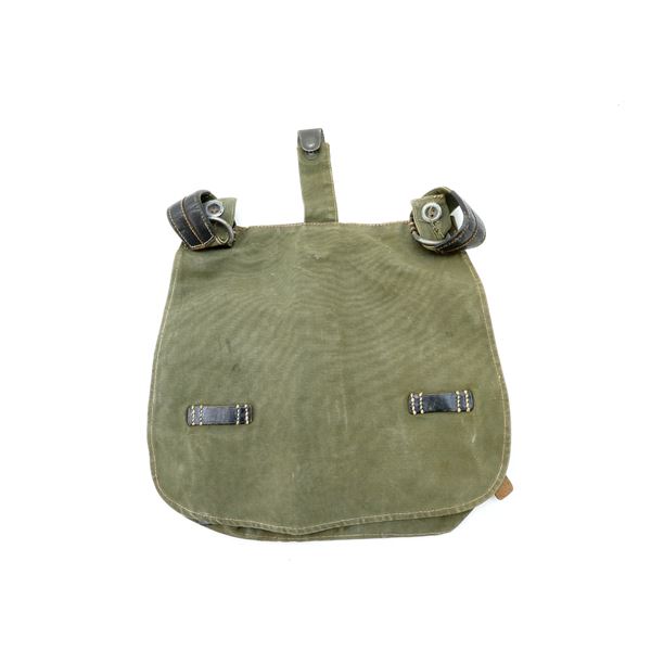 WWII GERMAN MILITARY BREAD BAG