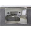 Image 3 : Grey Cloth King Bed