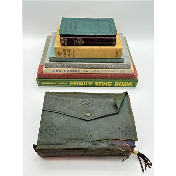 Antique & Vintage Books incl. 'Anne of Green Gables' (Grosset & Dunlap), George Eliot's 'Romola', Ca