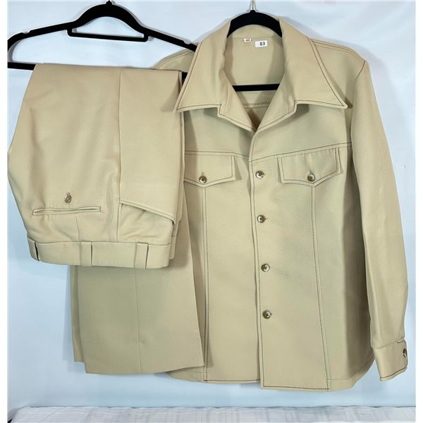 Vintage 1970s Men's Tan Leisure Suit – Size 42