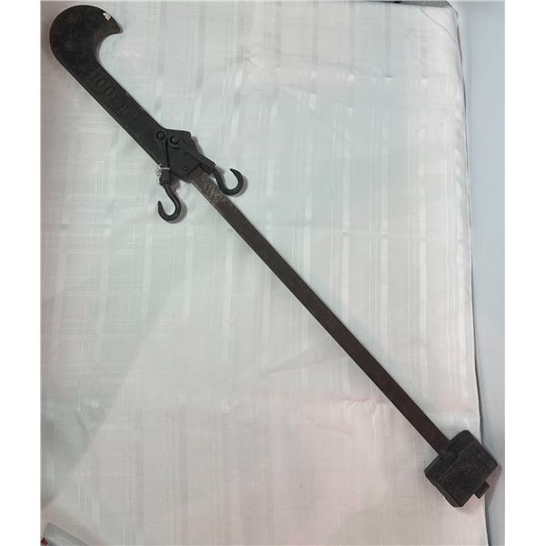 Antique Cast Iron 100 lb Hanging Balance Scale