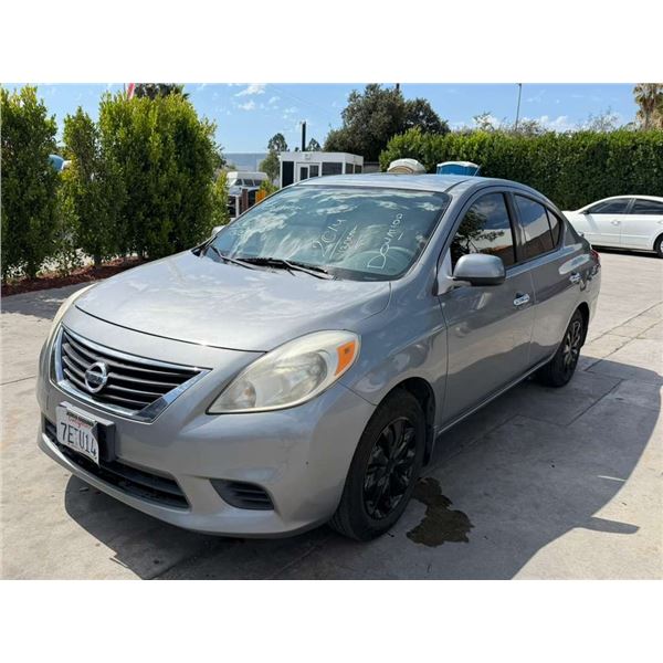 NISS VERSA 2014 T-DONATION