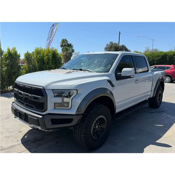 FORD  RAPTOR  2017 O/S TITLE 2 DAYS