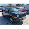 Image 2 : JEEP  PATRIOT 2014 O/S TITLE 2 DAYS