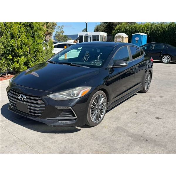 HYUN ELANTRA 2018 O/S TITLE 2 DAYS