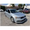 Image 2 : VOLK JETTA 2015 O/S TITLE 2 DAYS