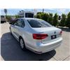 Image 4 : VOLK JETTA 2015 O/S TITLE 2 DAYS