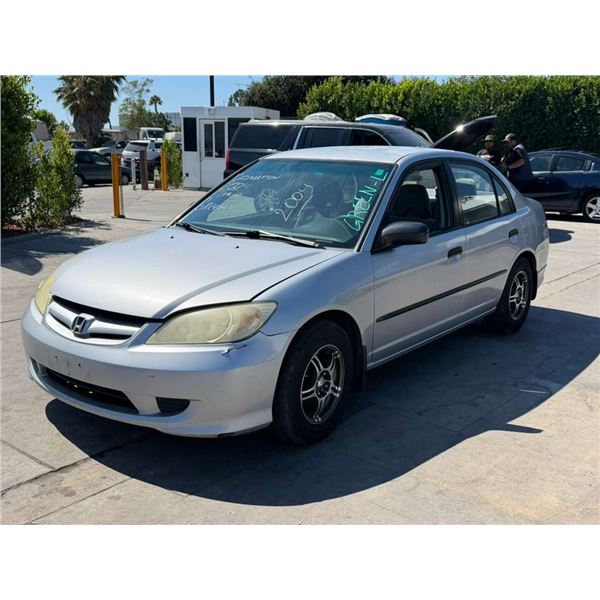 HOND CIVIC 2004 T-DONATION