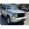 Image 2 : JEEP  LIBERTY 2012 T-DONATION
