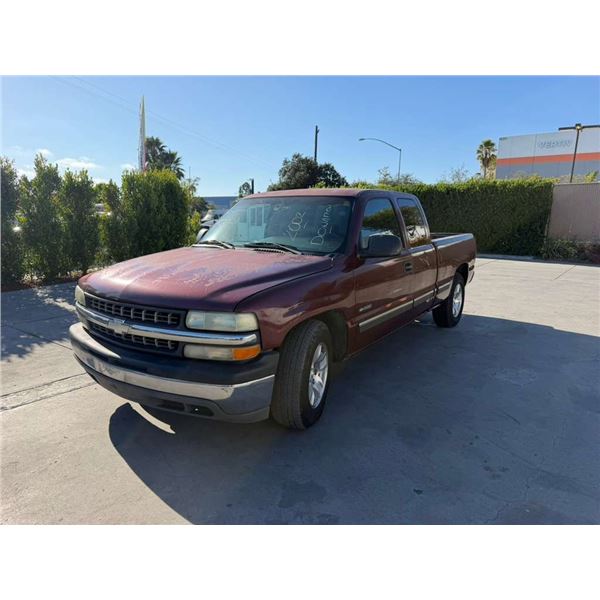 CHEV SILVERADO 2002 SALV-T-DON TMU