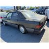 Image 4 : MERZ 190E 1992 T-DON-TMU