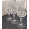 Image 4 : Crystal Tableware Collection with Royal Albert Christmas Warmth Plate