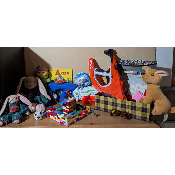 Childrens Entertainment Collection w/ Toys, Vintage Lego&Storybooks