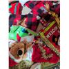 Image 6 : Holiday Decorations w/ 5 Drawer Organizer on Wheels