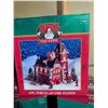 Image 4 : Santas Light Up Porcelain Christmas Village Collection w/ Accessories