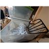 Image 5 : Storage Totes and Plastic Garment Hangers