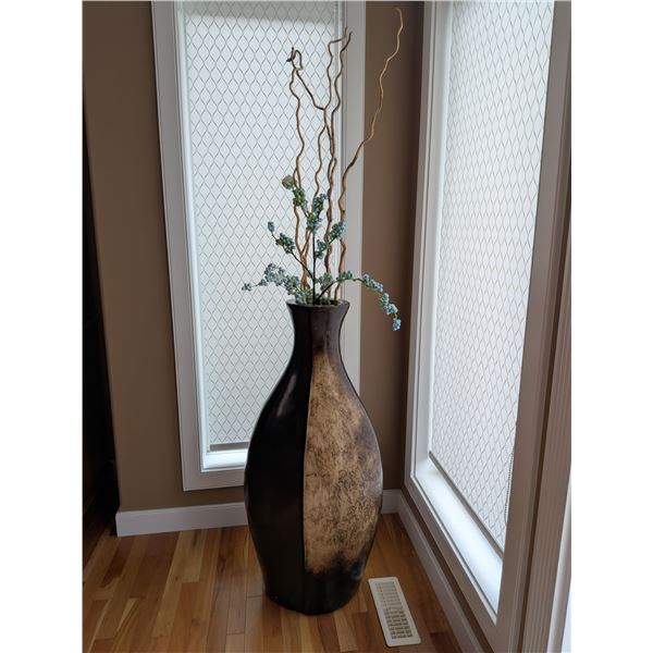 XL Vase & Reeds