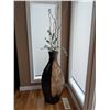 Image 1 : XL Vase & Reeds