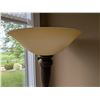 Image 2 : Tall Floor Lamp