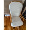 Image 1 : Rocking Chair