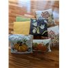 Image 2 : Decorator Pillows