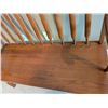 Image 2 : Windsor Oak Bench