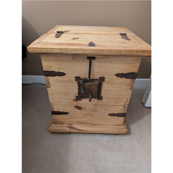 Rustic Pine End Table