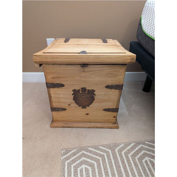 Rustic Pine End Table