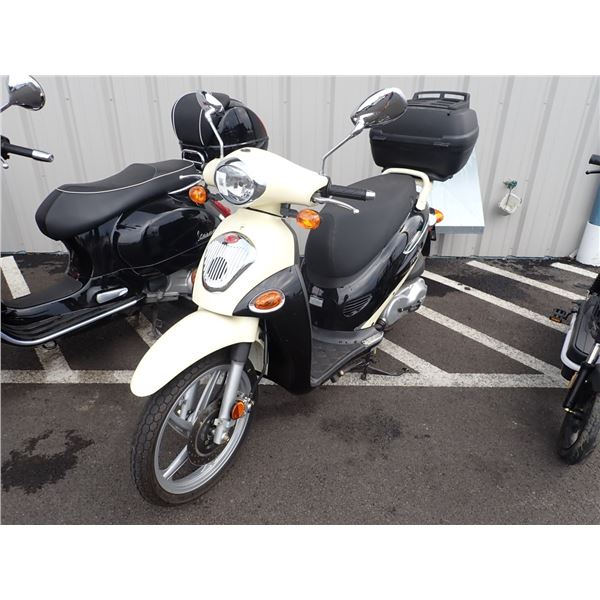 2010 Kymco People