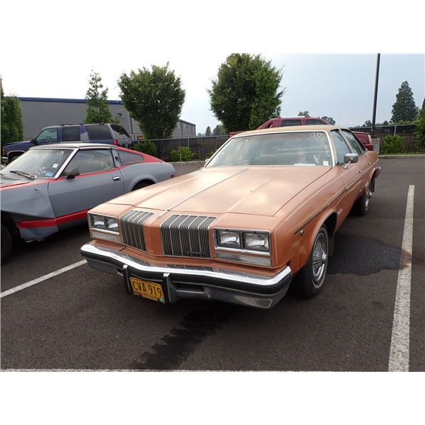 1977 Oldsmobile Cutlass Supreme
