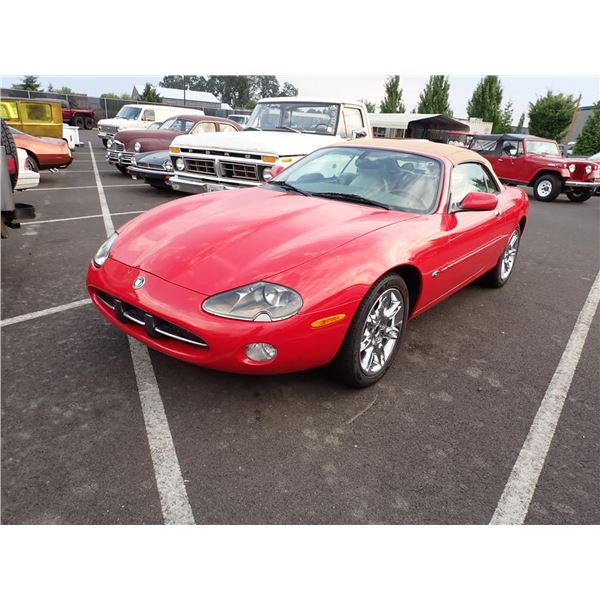 2001 Jaguar XK8