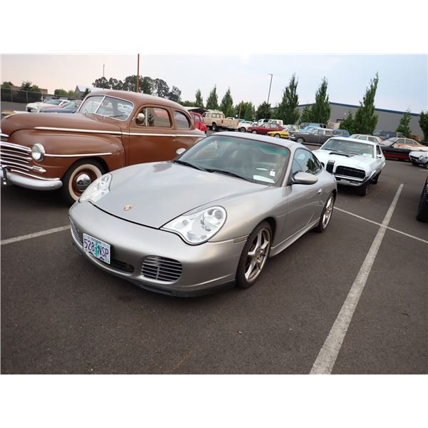 2004 Porsche 911 Carrera S